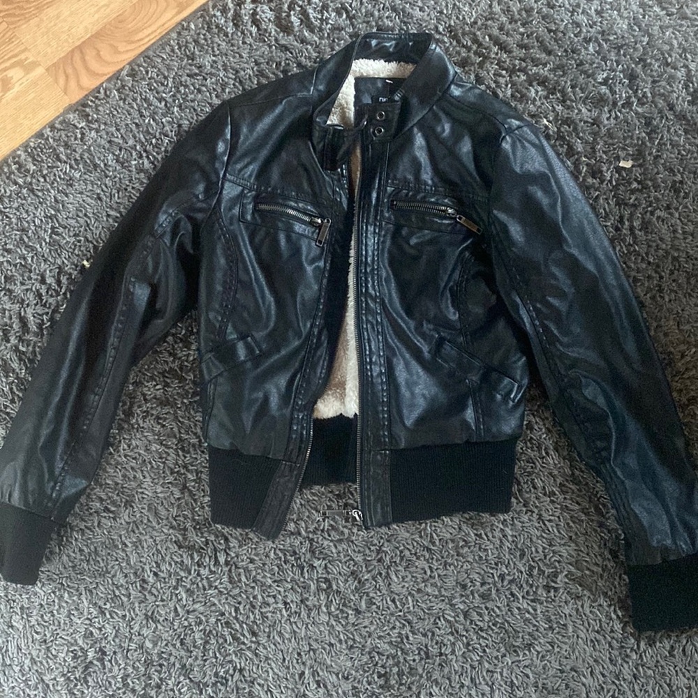 Rue 21 jacket size large